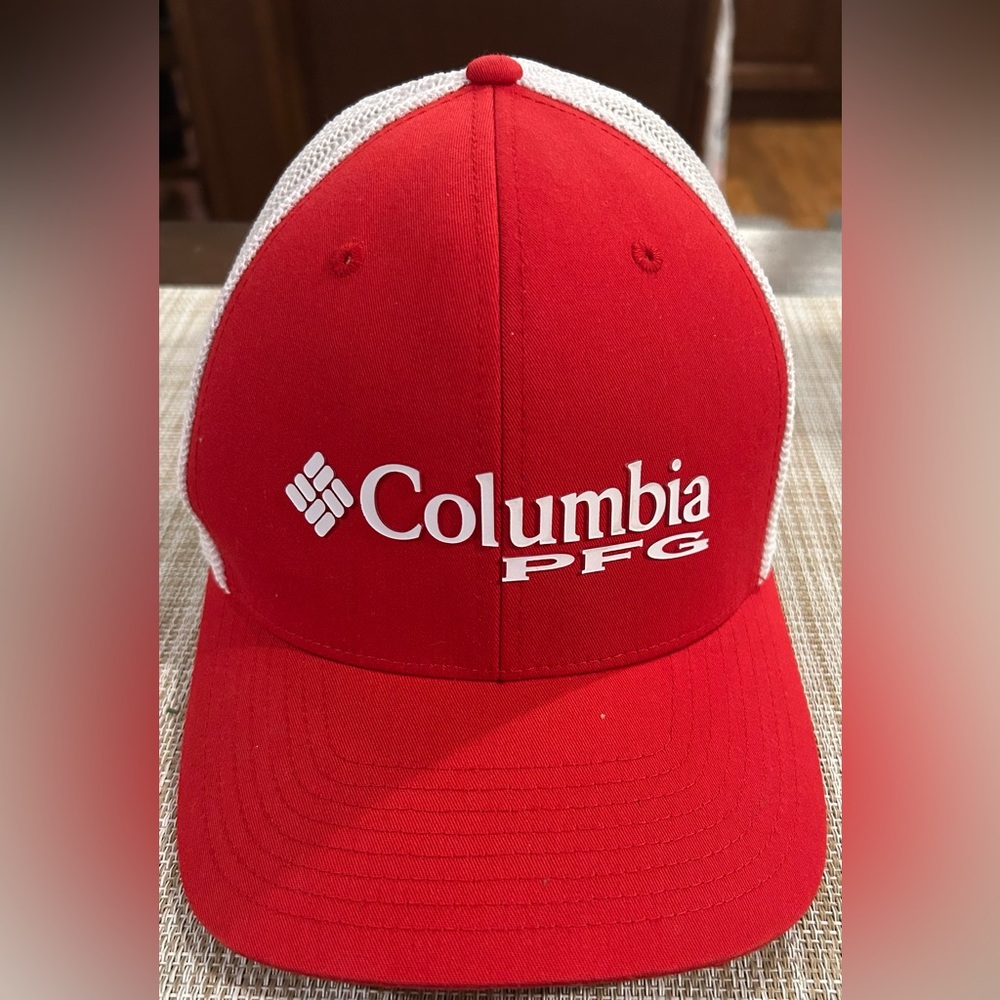 NWOT Columbia PFG Red and White Mesh Cap L/XL